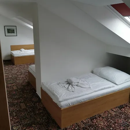 City-inn Hotell 3*